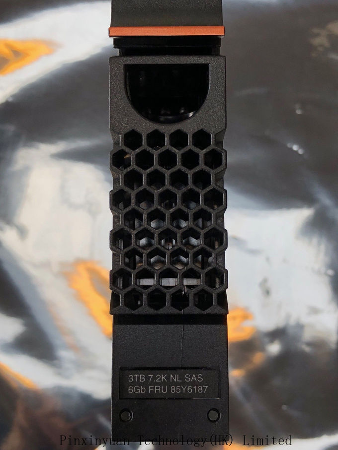 De Diskdrive van IBM 2076-3303 85Y6187 3TB 7.2K t/min voor v7000-Modellen 112 212